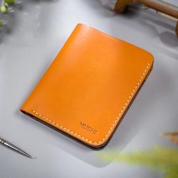 Minimalist-Plain-Wallet-Shade-Three-Image