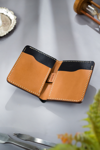 PLAIN MINIMALIST WALLET - Image 4