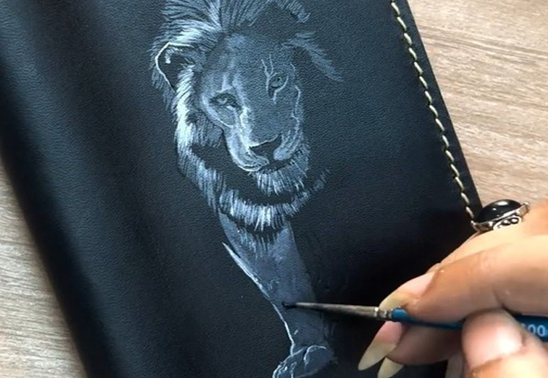 Lion Shadow - Abstract Painting on Wallet
