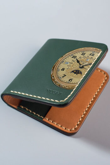 LUXURY TIMEPIECE