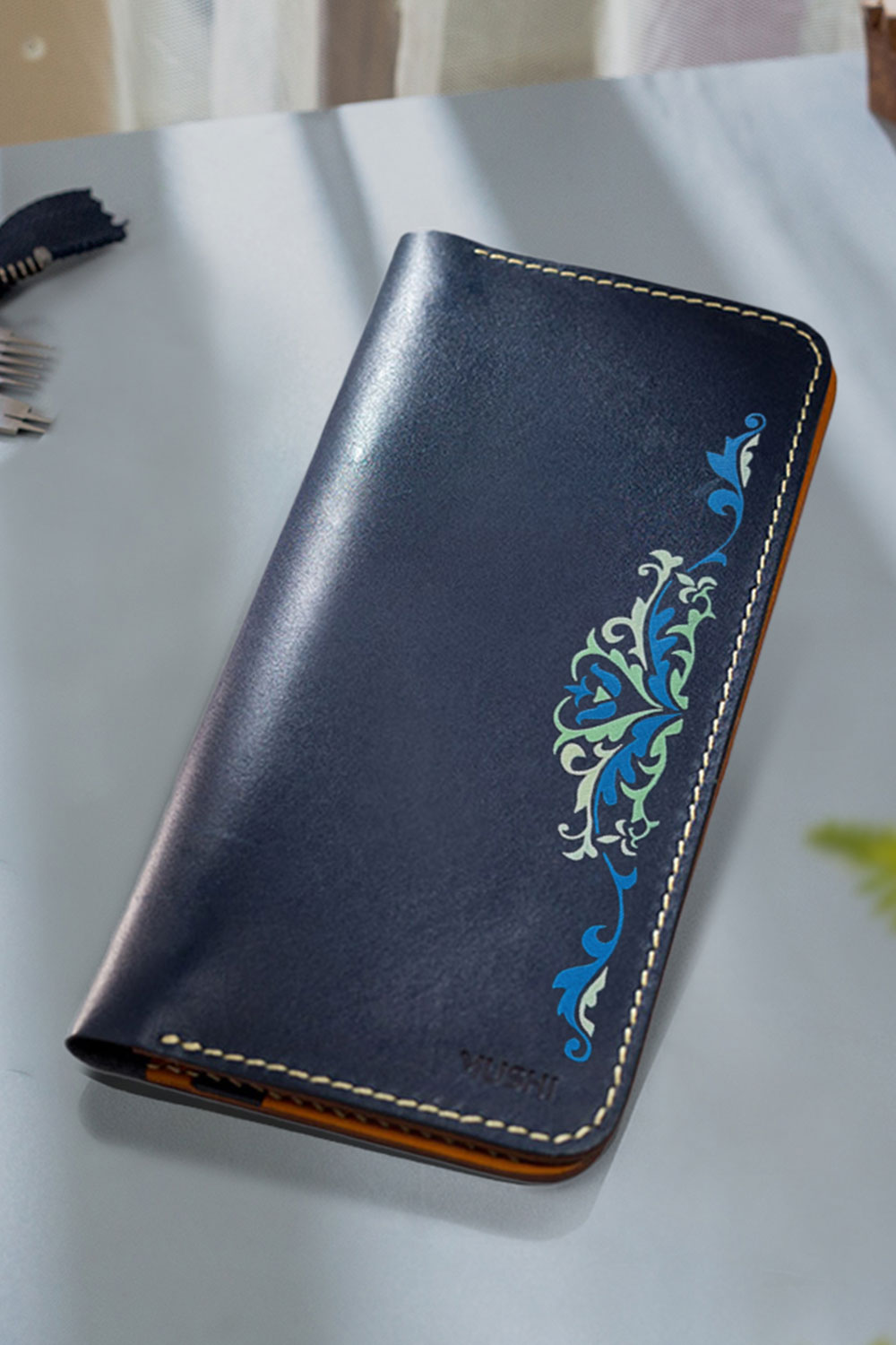 Cultural-Blues-Featured-Image Handcrafted leather wallet gift for women in Pakistan.