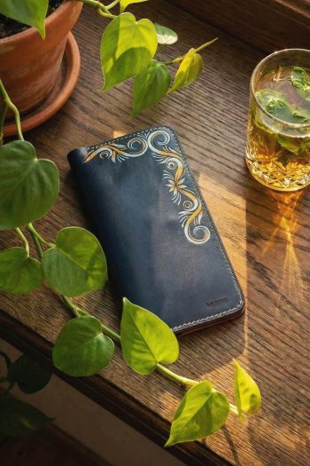 EDGE MOTIF