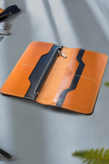 Genuine Leather Wallet with Wax Thread stitching by Hands